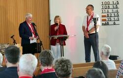 Bernd Kuschnerus, Susanne Bei der Wieden und Thomas Adomeit beim Abendgebet