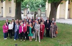 Gruppenfoto mit den Gästen der Jubiläumsveranstaltung in Villigst
