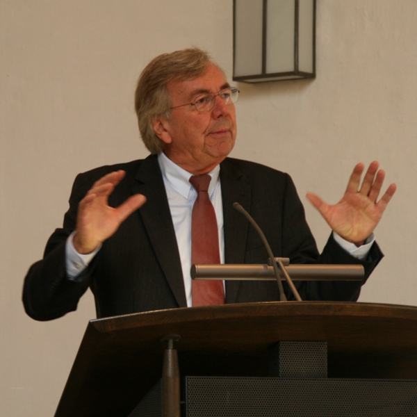 Kirchenpräsident Jann Schmidt
